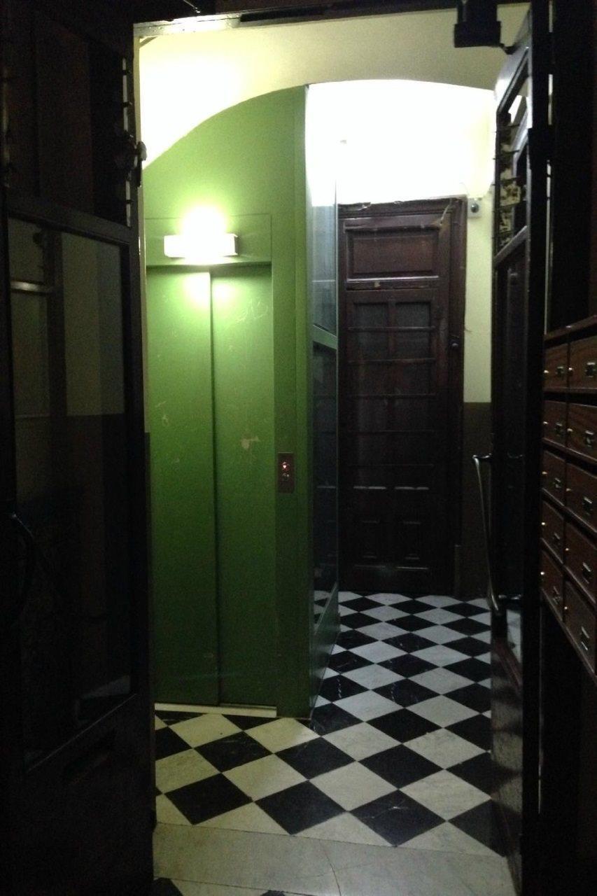 Hostal Eden Barcelona Bagian luar foto