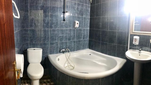 Hostal Eden Barcelona Bagian luar foto
